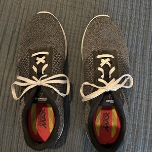 Skechers GO WALK Textured Gray Lace Up Women's Sneakers Size 9